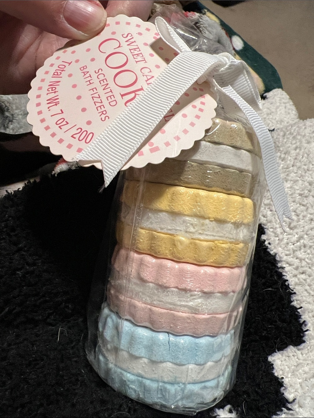 NWT TriCoastal Design Simple Pleasures Sweet Caramel Cookie scented Bath Fizzers